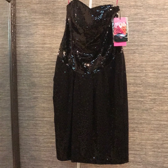 Betsy Johnson sequin dress Size 6 - Picture 2 of 8